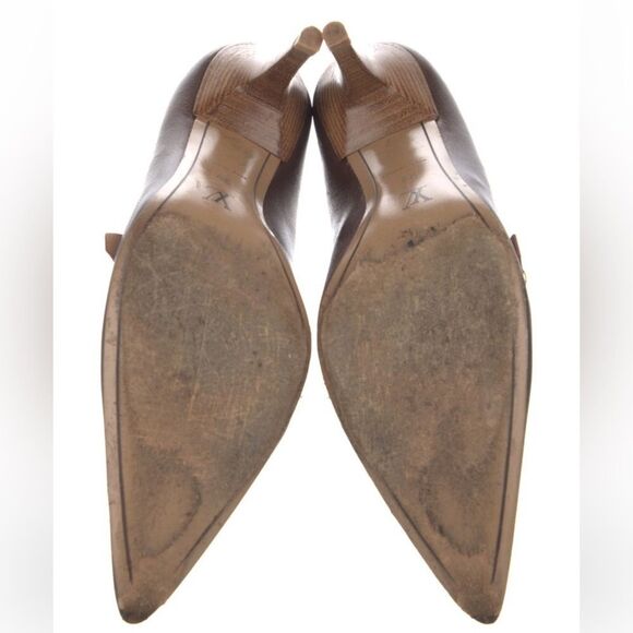 Louis Vuitton Brown Leather Pumps - Picture 5 of 5